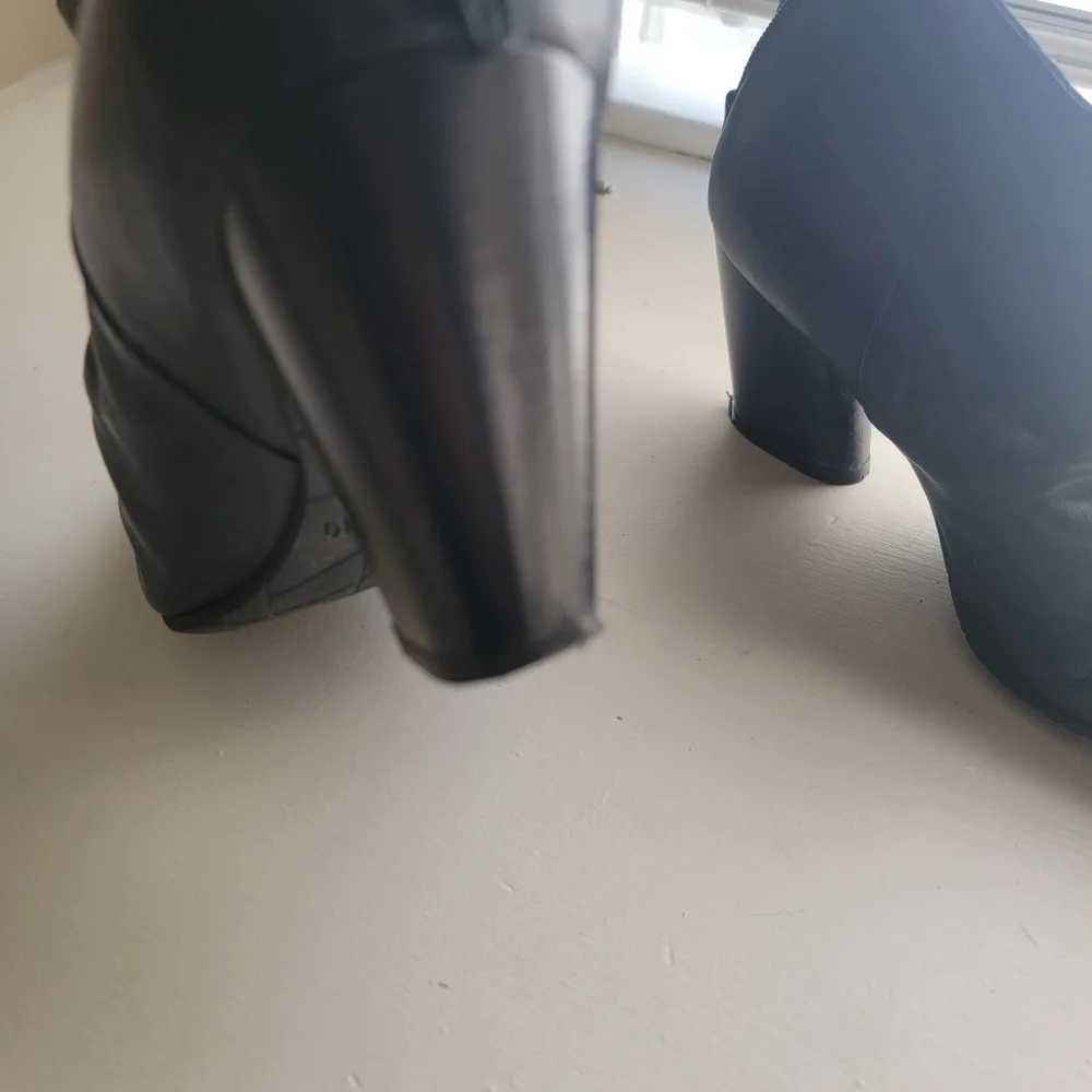 Bueno, High heel black Bootie, Size 40 (8/12-9)